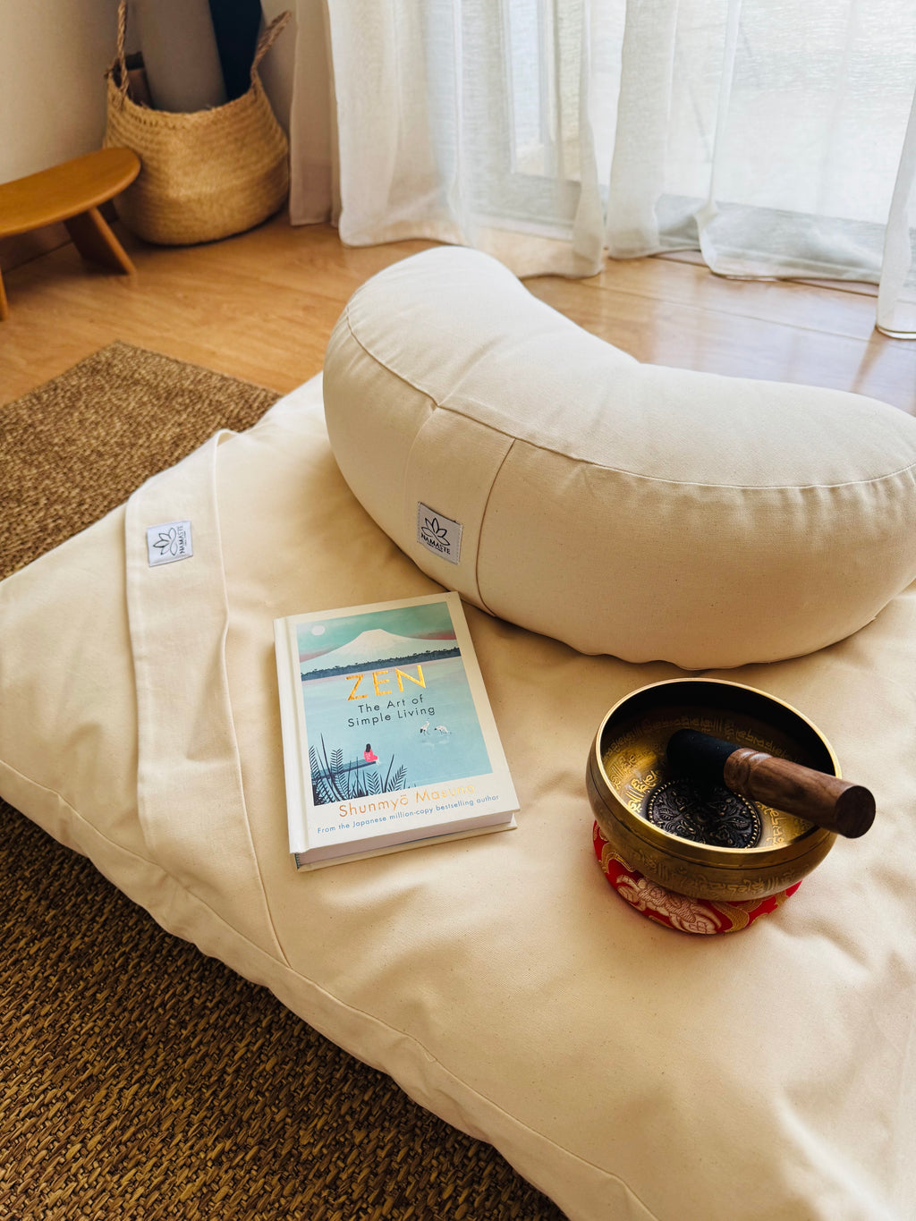 FUZEN - Coussin de méditation en demi lune  IVOIRE