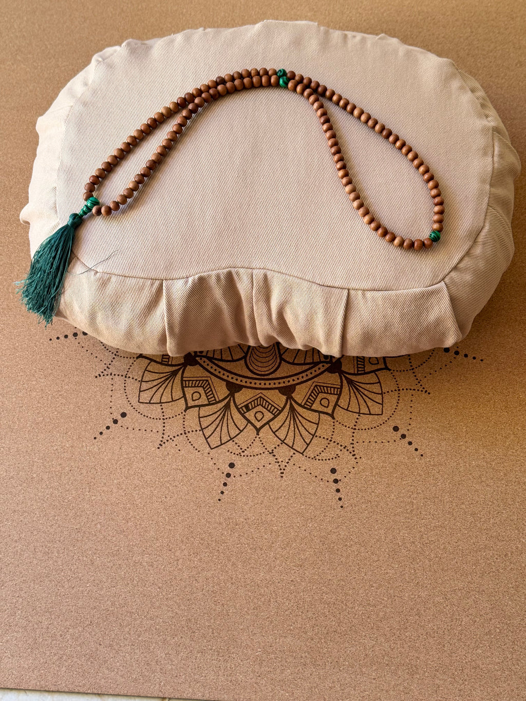 Zafu_Coussin de méditation demi-lune _ Latté