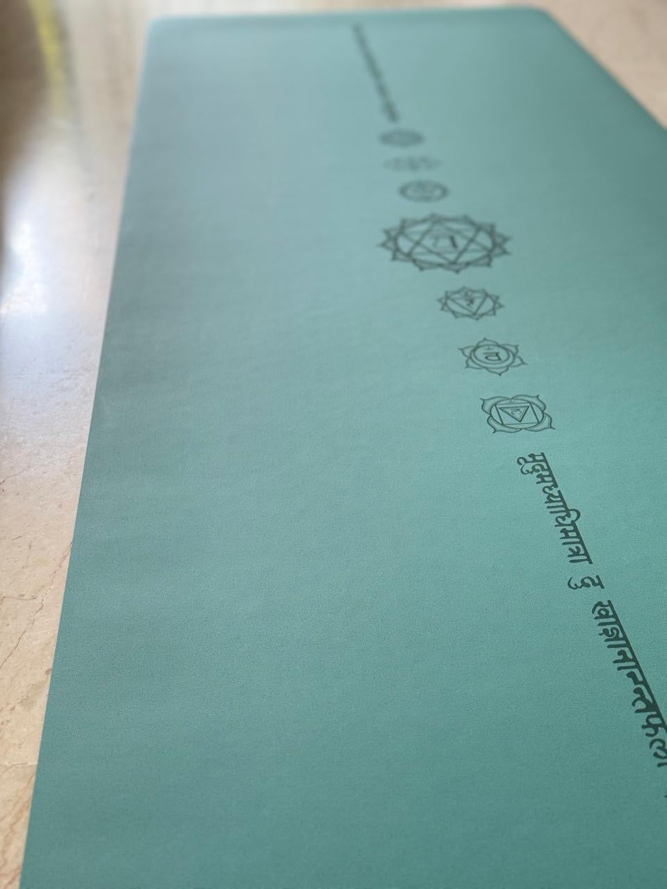 Tapis de yoga Caoutchouc naturel, fibre de coco et polyuréthane 2. | 7 Chakras Vert